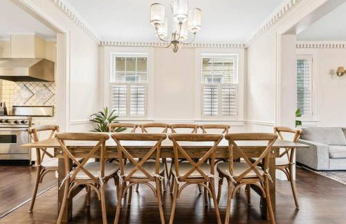 The Montgomery Manor - 5 Bedroom 4 Bath with Pool and Garage - Foto 34