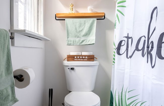 Prime Location Top Rated Clean Parking Free - Foto 67