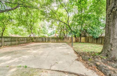 Near Parks & Shopping- Hickory Ridge Hideaway - Foto 33