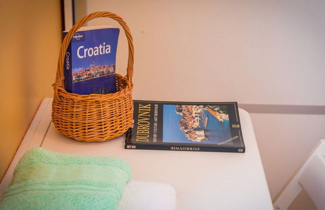 Apartment 3 Beaches With Free Parking - Photo 34