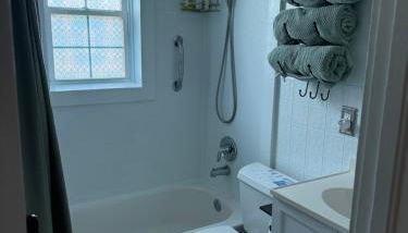 The Bait & Tackle #2 Near Town - Foto 3