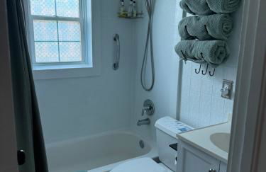 The Bait & Tackle #2 Near Town - Foto 3