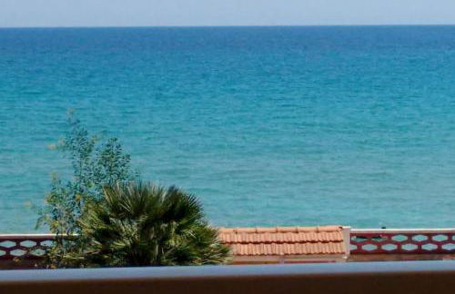 Adriana Appartamento in Villa sul Mare di Lido di Noto - Foto 13