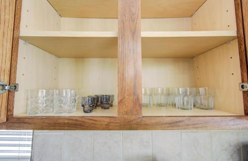 Luxury Pool Home Near Sugar Land Town Center - Photo 44