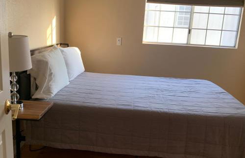 Pacific Breeze Right Next to Huntington Beach Pier! Steps from Beach!! - Photo 17