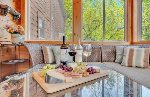 Massive Log Chalet with Hot Tub - Foto 15