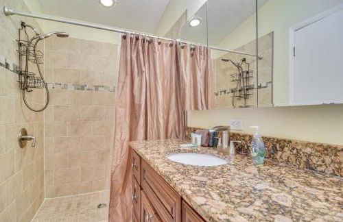 Pet-Friendly Tampa Bay Getaway Walk to the Water! - Foto 15