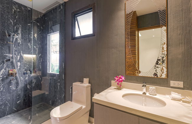 Karon Beach Pool Villa - Foto 77