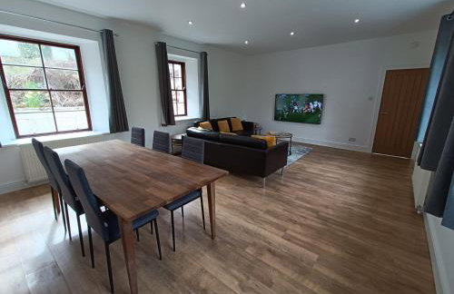 RnB - Rural n Beautiful - The Spacious Coach House - Photo 52