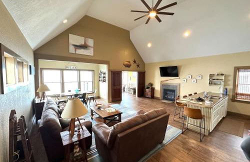 The Sunset Cottage - Lakefront with Private Beach - Foto 11