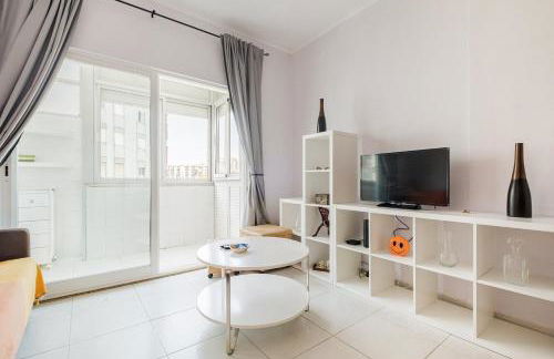 GuestReady - Enchanting Retreat in Paço de Arcos - Foto 10