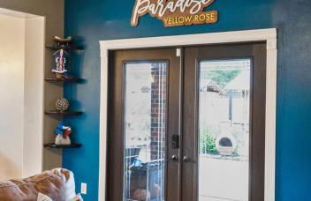 Tropical Escape Pool Jacuzzi Bar in Alvin TX - Photo 62