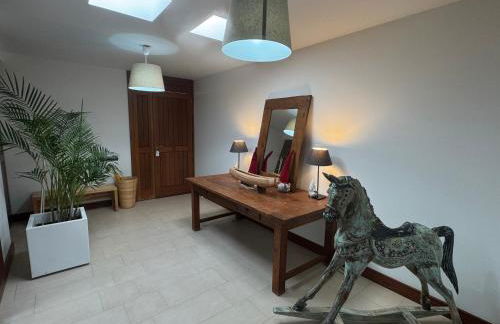 Villa Dedalos - Spacious luxury Villa with heated pool in Puerto Calero - Foto 5