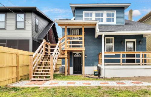 Lavish Flat w King Bed in near DT Food & Shops - Foto 5