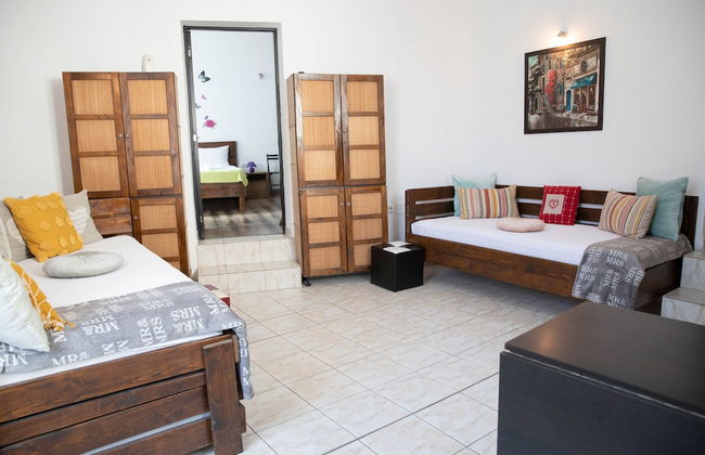 Harmony's House in the Center of Oradea - Foto 10