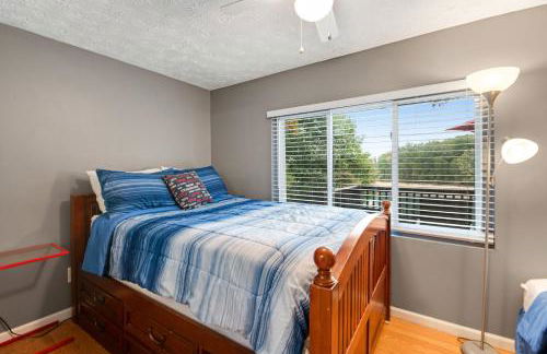 Lakefront Home Dock Covered Deck Fire Pit Dogs OK - Foto 29