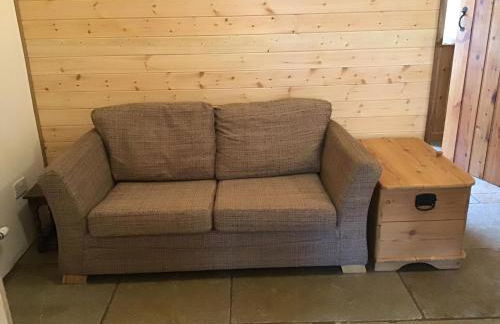 1 Bed Lodge-Sleeps 4-Pet Friendly-Free Parking - Photo 9