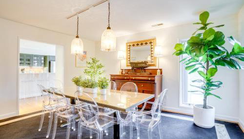 The White Elephant Inn Getaway with Pool and Hot Tub! - Foto 5