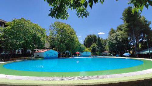 Complejo La Veguilla - Foto 2