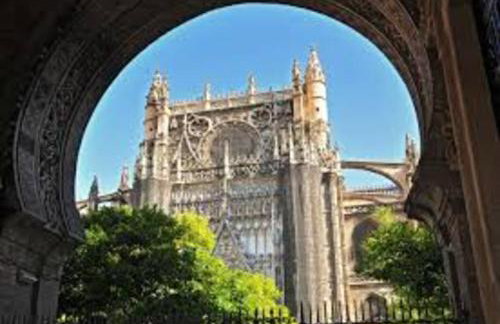 Atico en Triana - 2 terrazas privadas con parking - Photo 22