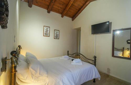 Chrysi's Boutique Traditional guesthouse - Photo 10