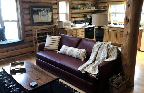 Peaceful Waterfront Log Cabin near Crater Lake National Forest, Oregon - Foto 25