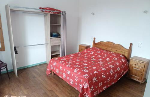 Appartement 35m2 a l'étage ,1 lit double - Foto 3