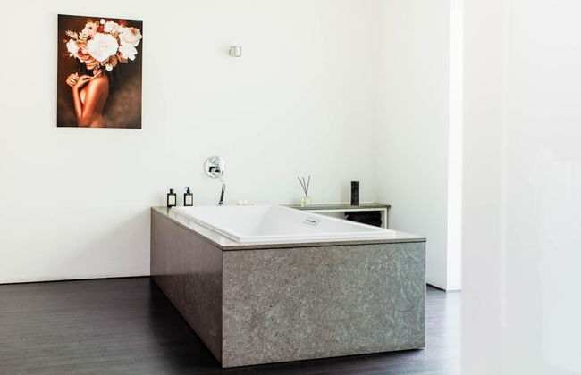 Lanaken Retreat Pool Jacuzzi and Sauna - Foto 38