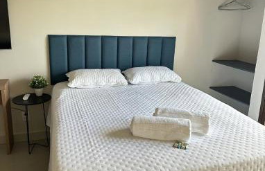 Studio Premium - Perto de Tudo - Vista Livre - Estacionamento privativo e Portaria 24h - Wi-Fi 600mbps - Foto 24