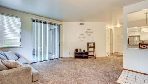 Stay and Play Bay Area Condo with Community Pool! - Foto 5