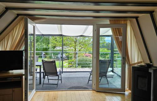 Wohlfühloase in der Eifel mit Weitblick in die Natur, Seenähe, Poolnutzung, Minigolf, Tennis und vieles mehr - Photo 17