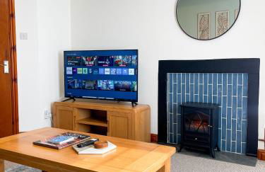 Borders Retreat, Cosy 1 Bed Flat - 3miles from M6 Jct45 - near A75, Gretna & Carlisle - Photo 4