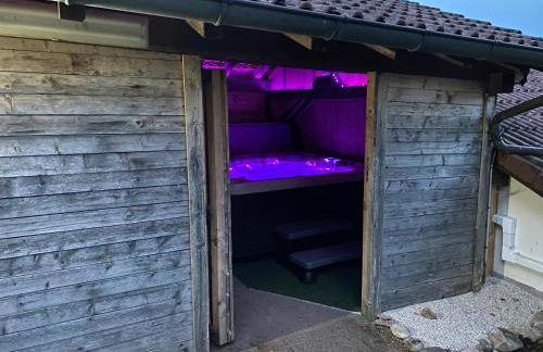 L’appartement du Fayé avec jacuzzi privé - Foto 24