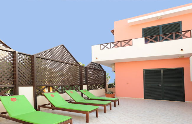 Nautilus Aparthotel - Photo 13