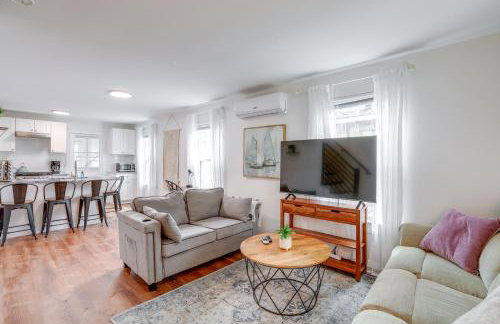 Walkable Dtwn Townhome Near Campus & Palmer Square - Photo 1
