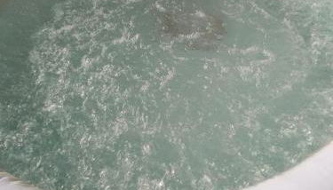 Lofted Cabin with Hot-Tub and Countryside Views in Marshall, Arkansas - Foto 4