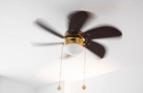 Ronda Suites 193 junto a hospitales y cerca centro con Parking Gratis - Foto 14