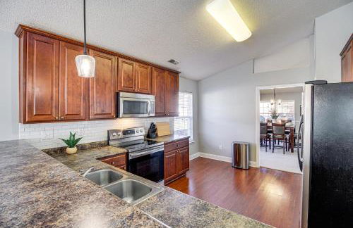 Work-Friendly Madison Home Near Research Park - Photo 5