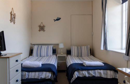 Elberry Farm - unique seaside farmhouse - Foto 7