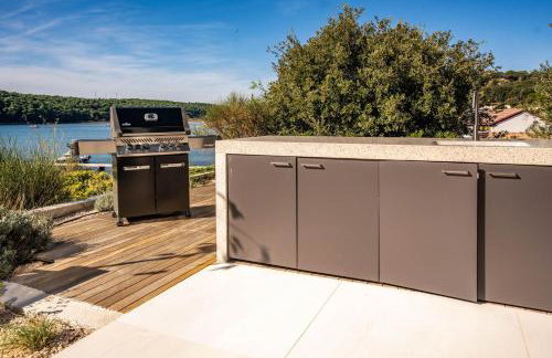 Villa Veronica with pool first line at sea - Foto 48