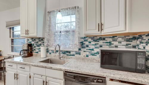 7 Mi to Downtown Minneapolis Home with Fire Pit! - Foto 4