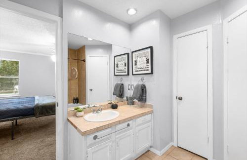 Pet Friendly - Q2 & Domain - King Bed - Pool Table - Foto 19