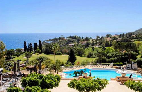 Cap One, au cœur de Cap Esterel VUE MER & PISCINES - Accès piscines et parking couvert inclus - Foto 46