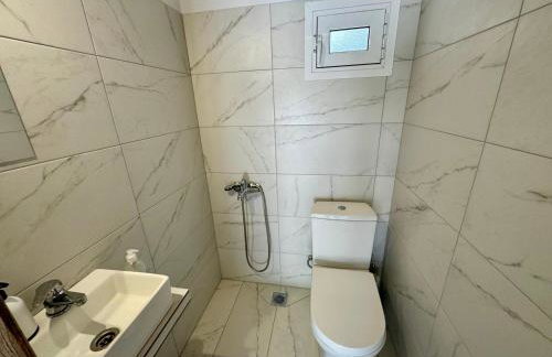 Gregory's Guest House - Photo 19