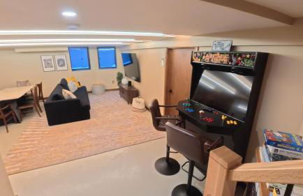 5BR Home Near Boston 4,000 Sq Ft & In-Law Suite - Foto 17