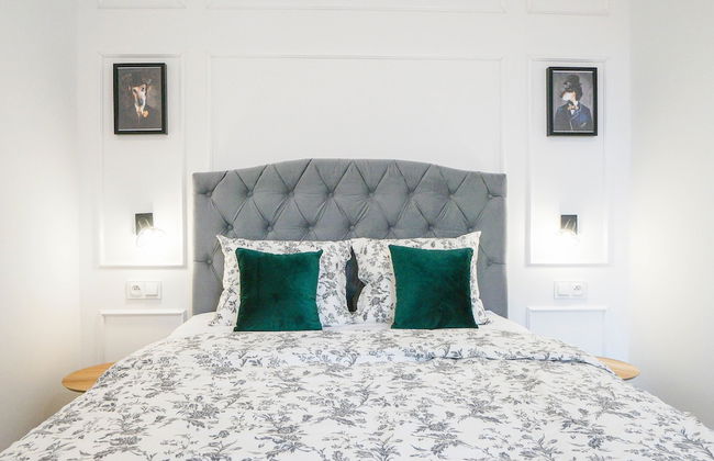 AAA STAY Premium Apartments Old Town - Photo 11