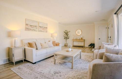 Terrace Haven Cozy 5-Bedroom Retreat near Downtown - Foto 14