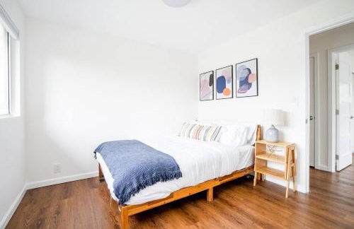 Beautiful Modern Farmhouse near DT w6 queen rooms - Foto 24