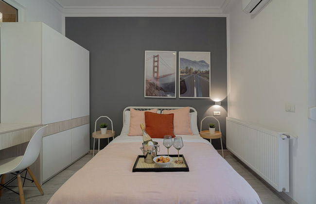 Central 4BR Flat - 2 Units Combined with Balconies, Near Cismigiu, 2 Kitchens & 2 Baths - Foto 11