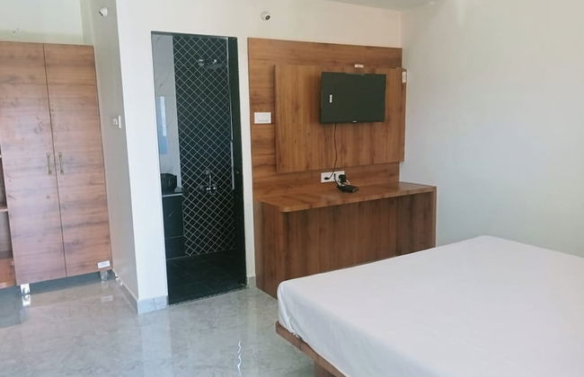 Strawberry Land Resort - Photo 7